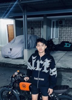 Gilang Saputra - Male escort in Bali Photo 1 of 5