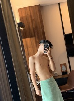 Gilang Saputra - Male escort in Bali Photo 2 of 5