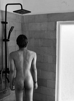 Gilang Saputra - Male escort in Bali Photo 4 of 5