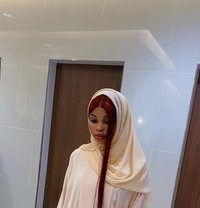 Gina - escort in Muscat