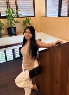 Gina - escort in Taipei Photo 10 of 16