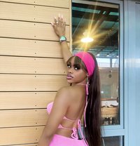 Gina - masseuse in Accra