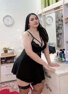 Gina Good Experience B2b, Nuru ,Gel - puta in Muscat Photo 17 of 25