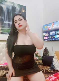 Gina Good Experience B2b, Nuru ,Gel - puta in Muscat Photo 24 of 25