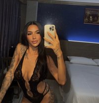 Gina Kyp - Transsexual escort in Bangkok Photo 4 of 5