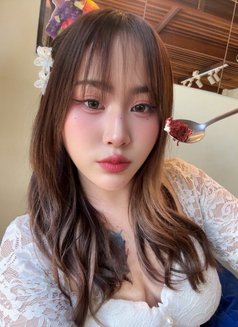 Gina available - escort in Chiang Mai Photo 2 of 10
