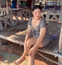 Gina - Transsexual escort in Muscat