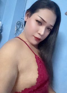Gina - Acompañantes transexual in Muscat Photo 4 of 6