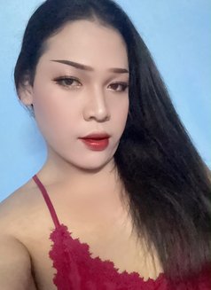 Gina - Acompañantes transexual in Muscat Photo 5 of 6