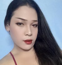 Gina - Transsexual escort in Muscat