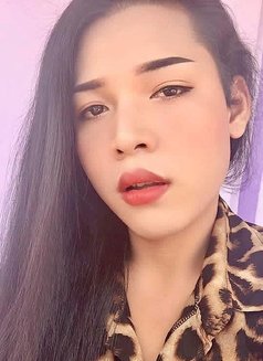 Gina - Acompañantes transexual in Muscat Photo 5 of 6