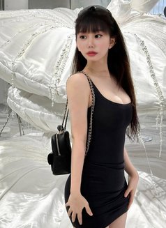 Yuna hot sweetie babe - escort in Hanoi Photo 3 of 25