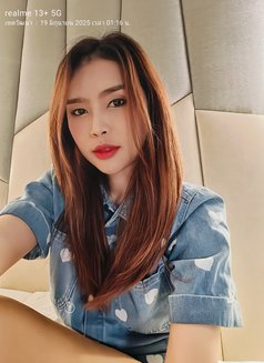 Gina young girl Independent - companion in Bangkok Photo 4 of 7