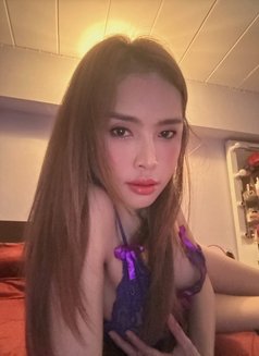 Gina young girl Independent - companion in Bangkok Photo 7 of 7