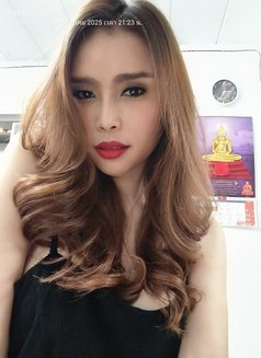 Gina young girl Independent - companion in Bangkok Photo 10 of 10