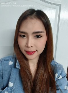 Gina young girl Independent - companion in Bangkok Photo 9 of 15
