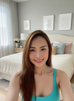 Gina young girl Independent - Acompañante in Bangkok Photo 15 of 15