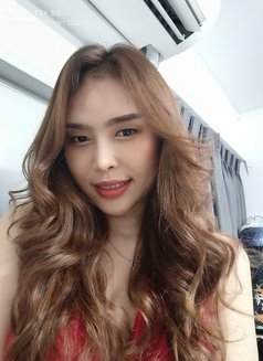 Gina young girl Independent - companion in Bangkok Photo 20 of 21