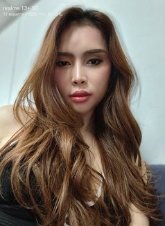 Gina young girl Independent - companion in Bangkok Photo 15 of 17