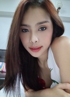 Gina young girl Independent - companion in Bangkok Photo 16 of 28