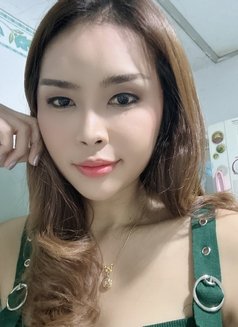 Gina young girl Independent - companion in Bangkok Photo 21 of 28