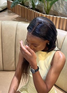 Ginel - escort in Cape Town Photo 5 of 5