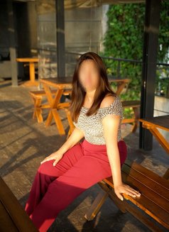 Ginger Sexy Tall Curvy Girl - escort in Colombo Photo 1 of 2