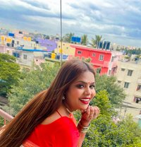 Gini Hot - Transsexual escort in Bangalore