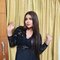Gini Hot - Acompañantes transexual in Bangalore Photo 2 of 7