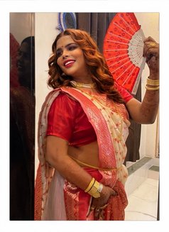 Gini - Transsexual escort in Bangalore Photo 29 of 30