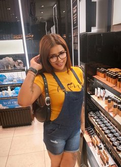 Gini - Transsexual escort in Bangalore Photo 28 of 30