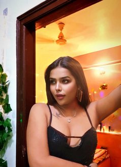 Gini - Transsexual escort in Bangalore Photo 29 of 30
