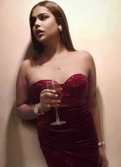 Gini - Transsexual escort in Bangalore Photo 25 of 28