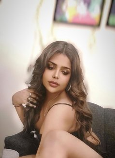 Gini - Transsexual escort in Bangalore Photo 1 of 29