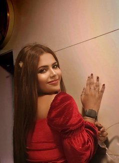 Gini - Transsexual escort in Ahmedabad Photo 30 of 30