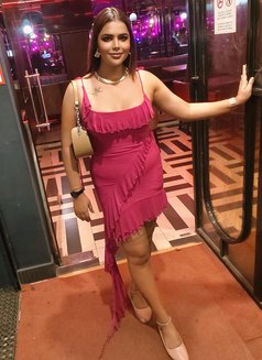 Gini - Transsexual escort in Bangalore Photo 26 of 30