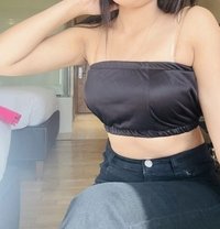 Ginni video call and realmeet - puta in Ahmedabad