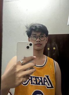 Gio - Male escort in Manila Photo 6 of 6
