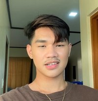 Gio - Male escort in Manila