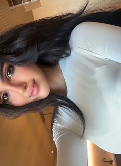Giovanna - escort in Doha Photo 19 of 21