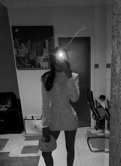 Giovanna - escort in Riyadh Photo 21 of 27