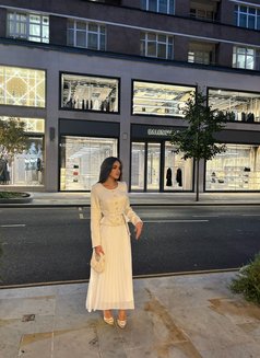 Giovanna - escort in Riyadh Photo 25 of 27