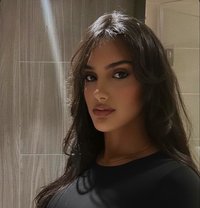 Giovanna - escort in Phuket Photo 11 of 18