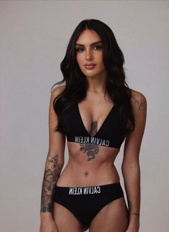 Giovanna - puta in Bali Photo 13 of 18