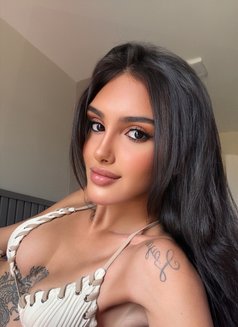 Giovanna - escort in Jeddah Photo 16 of 25