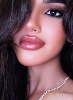 Giovanna - escort in Jeddah Photo 25 of 25