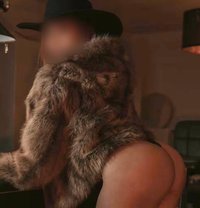 Giovanna Nader - escort in Lisbon