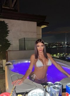 Girl and Shemale Group, All the Fantasie - Transsexual escort in İstanbul Photo 3 of 18