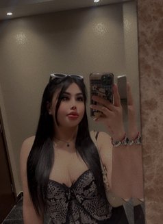Girl Available outcall - escort in Al Sohar Photo 28 of 30
