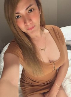 Girl Friend Expirience JUST ARRIVED - Acompañantes transexual in Kuala Lumpur Photo 6 of 10